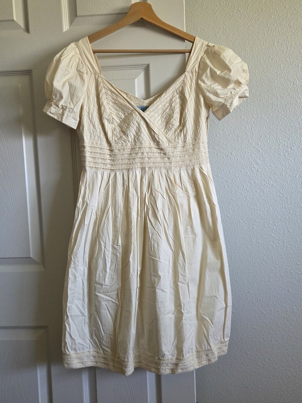 ANTONIO MELANI Cream Puff-Sleeve Knee Length Dress